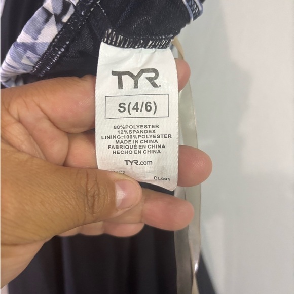 TYR - Picture 4 of 5